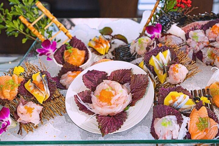 Crociera premium da Hanoi a Ha Long Bay con pranzo a buffet e vasca idromassaggio
