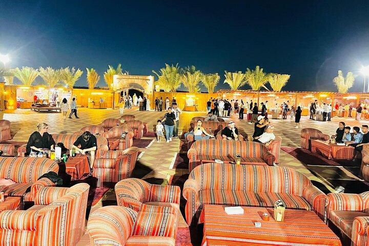 Safari Premium dans le désert Dubaï avec barbecue – Dîner buffet