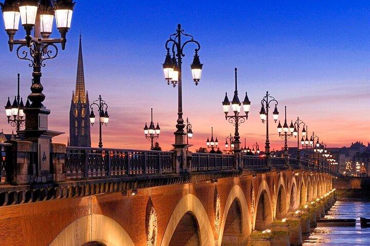 Bordeaux Mérignac Lufthavn (BOD) Privat transfer til Bordeaux