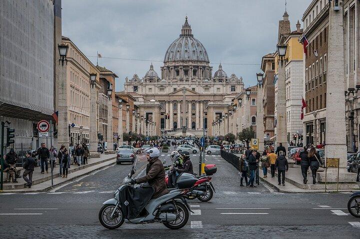 Subida a la cúpula de la Basílica de San Pedro con fácil acceso de elevación