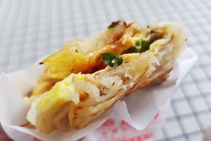 Private Taipei Hidden Eats & Street Food Tour com 8 + degustações
