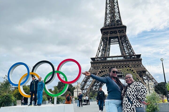 3in1 Notre Dame Tour plus Boat Cruise and Eiffel Tower History