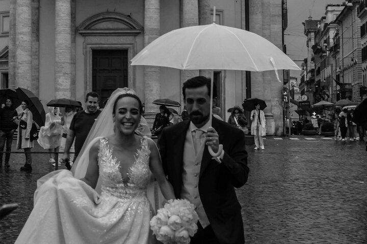 Voor altijd begint in Rome: Trouwfotoshoot bij Colosseum