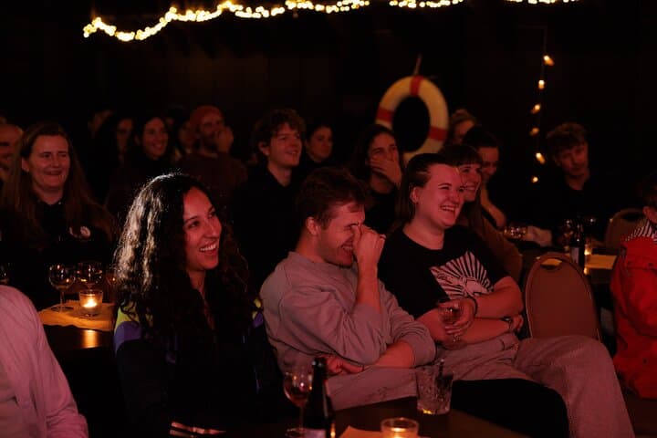 NEW IN TOWN - English Stand Up Comedy by Berlin Alexanderplatz