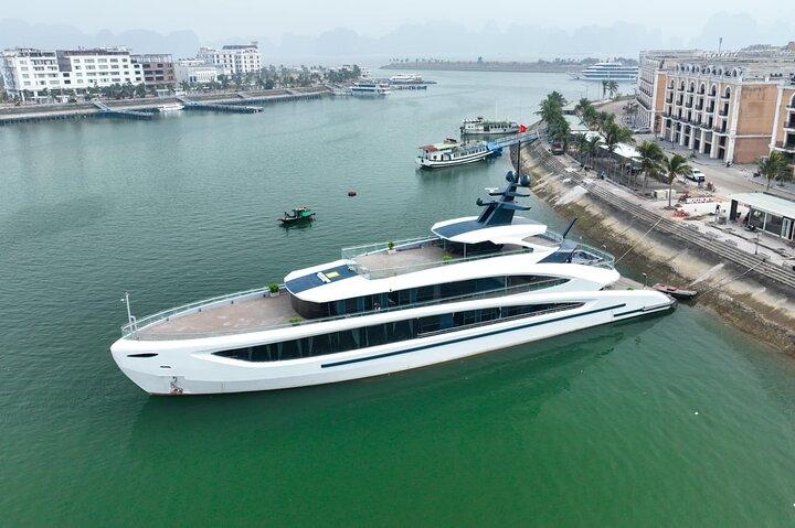 Ha Long Bay e Lan Ha Bay com o Taliya 5 Star Scenic Cruise