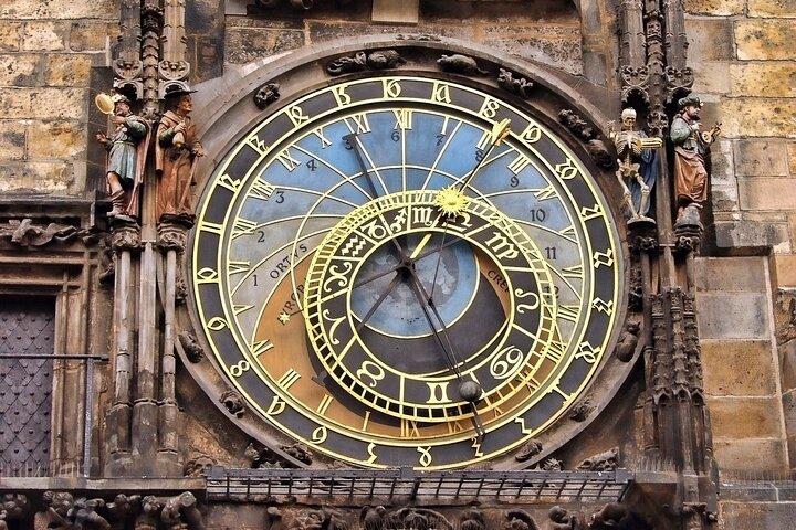 Prague Walking Tour: Explore Top Sights & Hidden Gems