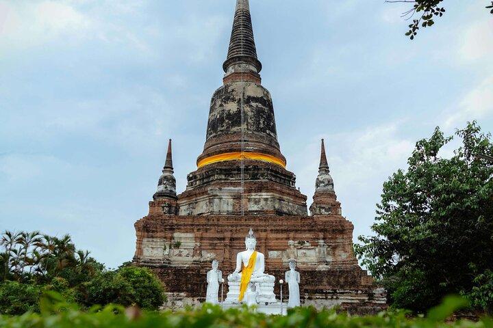 Ayutthaya’s toptempel & boottocht vanaf busstation