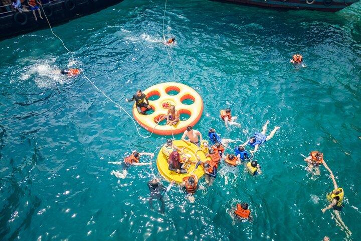ニャチャン島ホッピング: シュノーケリング、水上バーパーティー&BBQ
