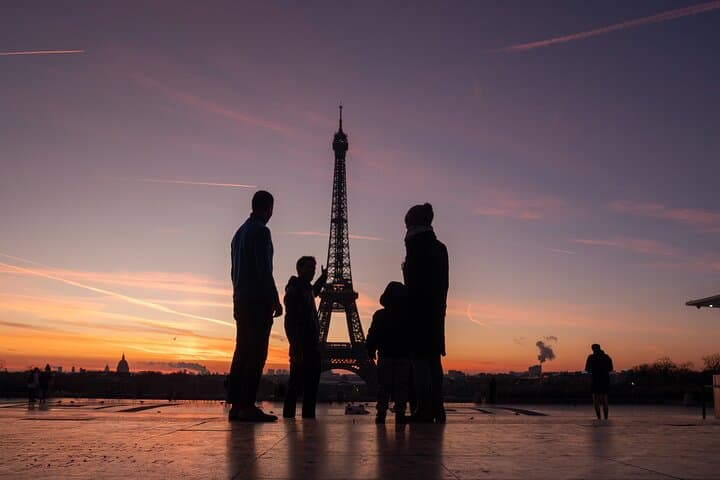 Sunrise Walking Tour: Paris Before the Crowds