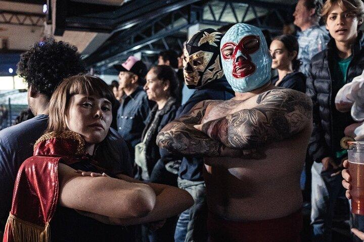 グアダラハラコロシアムアリーナでのルチャリブレツアーを地元民として
