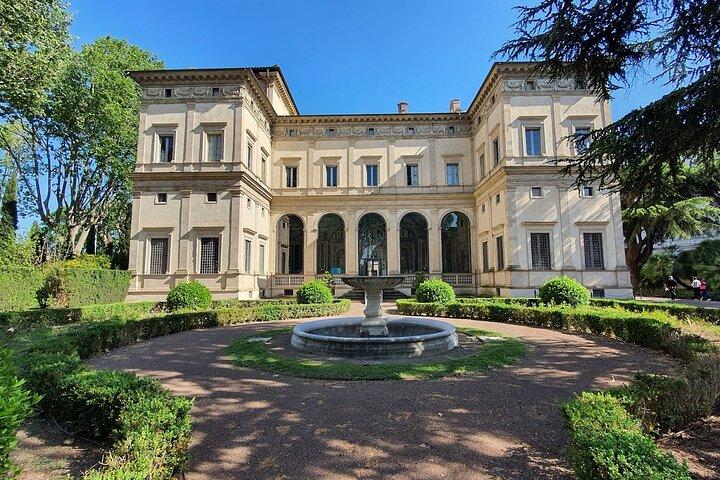 Tour privado de Villa Farnesina, las pinturas de Rafael y Trastevere