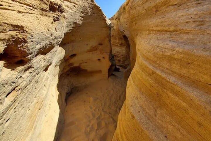 Agadir/Taghazout : Sunset Sandboarding, Canyon & Moroccan Dinner