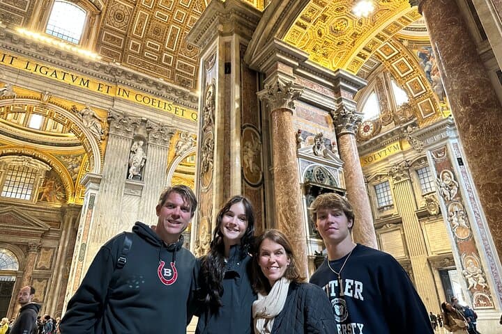 Vatican Museums, Sistine Chapel & St.Peter Basilica Private Tour