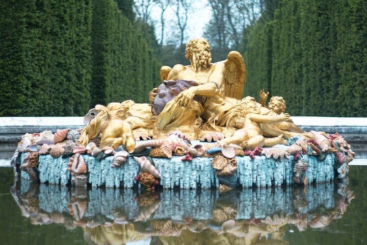 Versailles Gardens by Golf Cart and Private Palace Experience
