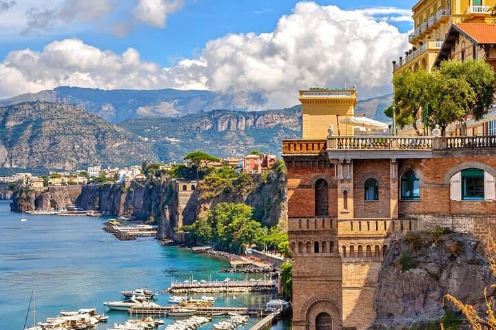 Pompeii Sorrento and Positano drive