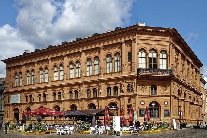 Riga Walking Tour: Explore Top Sights & Hidden Gems