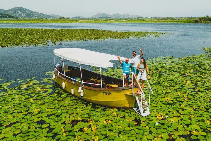 Vanuit Virpazar: Skadar Lake National Park Boottocht & Karuč Bezoek