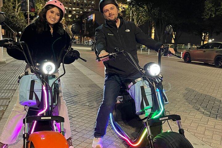 Downtown Dallas : 2 - Hour Sunset E-Scooter Tour-City Lights Skyline