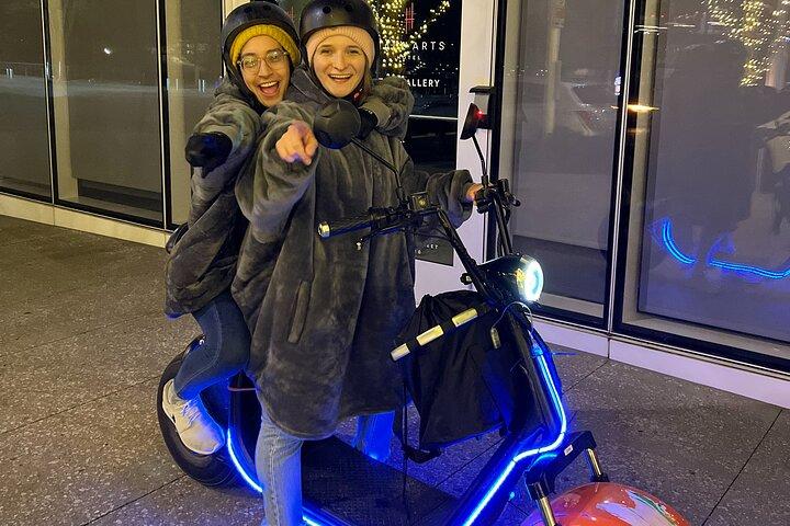 Downtown Dallas : 2 - Hour Sunset E-Scooter Tour-City Lights Skyline