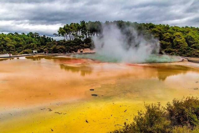 Wai-O-Tapu