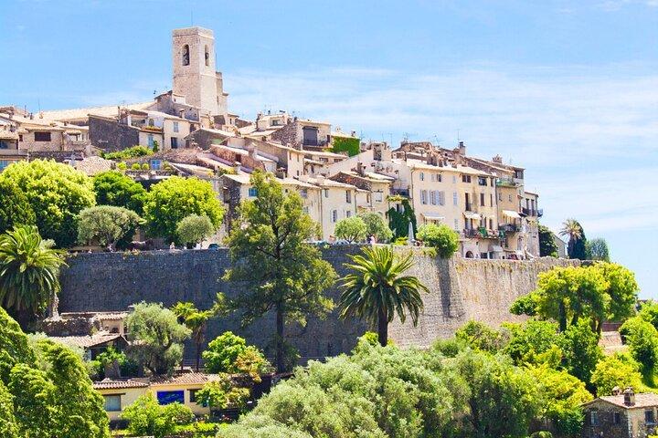 E-Bike Tour Antibes & St-Paul-de-Vence : Riviera Edelsteine & Parks