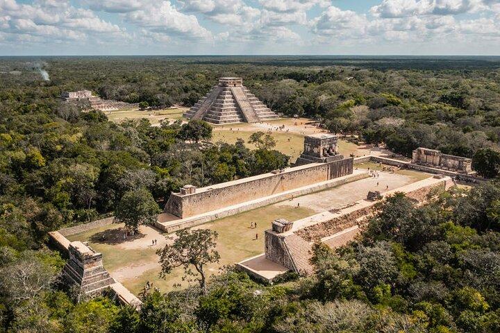 Dagtour door Chichen Itza, Cenote en de stad Valladolid