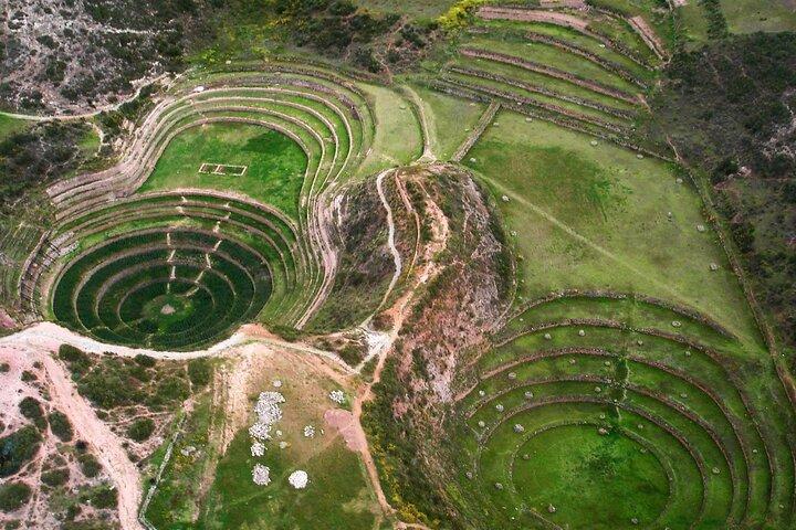 Linha Nazca Uros Titicaca e Machu Picchu Essential Peru 14 Dias