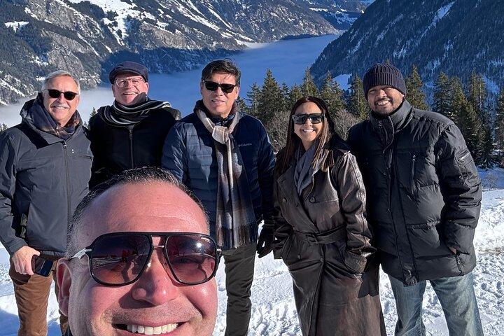 Excursion privée de luxe d'une journée dans les ALPES suisses