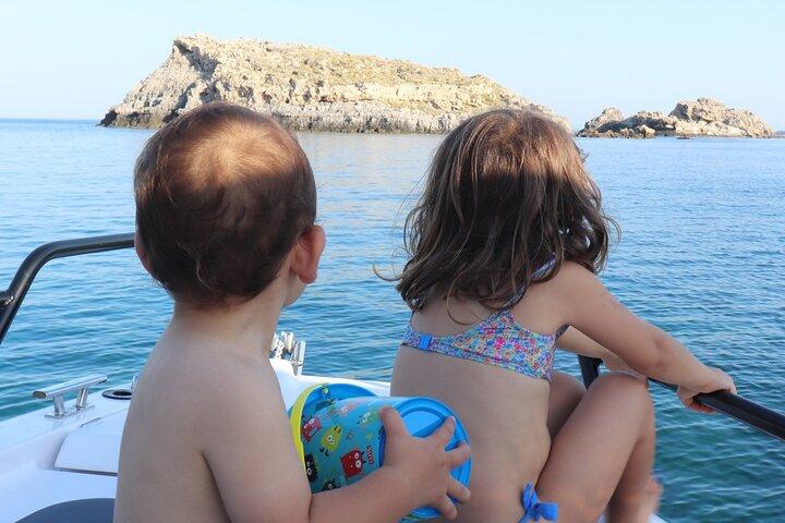 Lindos privéboottocht – 4 uur durende eilandontsnapping