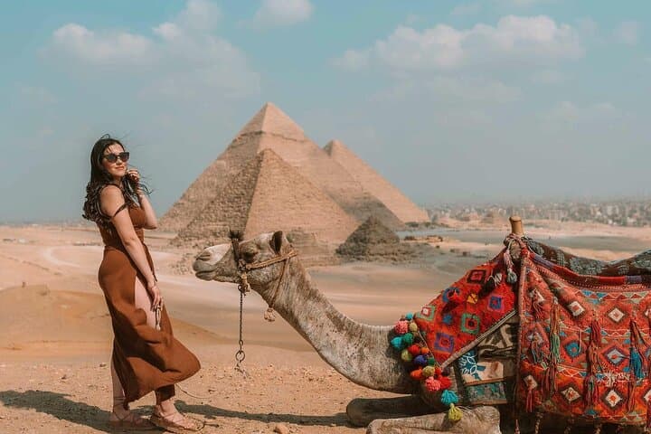 Cairo 8 Hour Private Tour of Pyramids & Grand Egyptian Museum