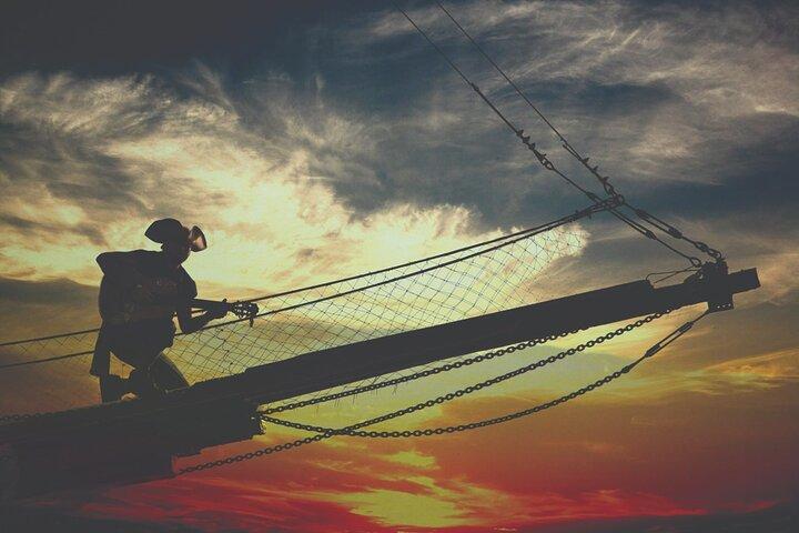 Pirates Sunset Cruise at the Cabo San Lucas Arch