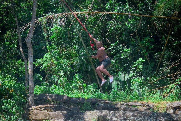 El Yunque Wandern, Wasserrutsche & Luquillo Kioske Essen mit Transport
