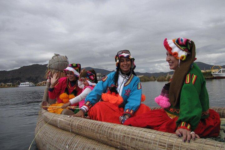 Tour pelas Ilhas Titicaca: Uros, Amantani e Taquile