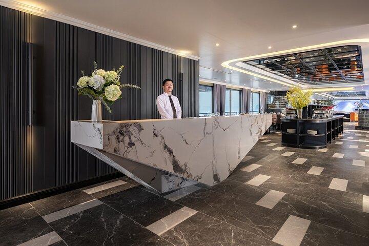 Taliya Cruise : Luxe Ha Long Bay & Lan Ha Bay dagtour