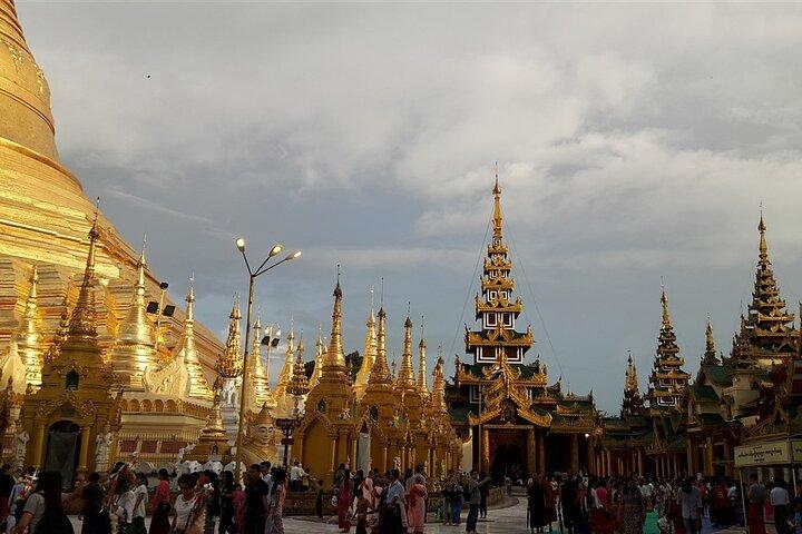 Walking Tour in Downtown Yangon
