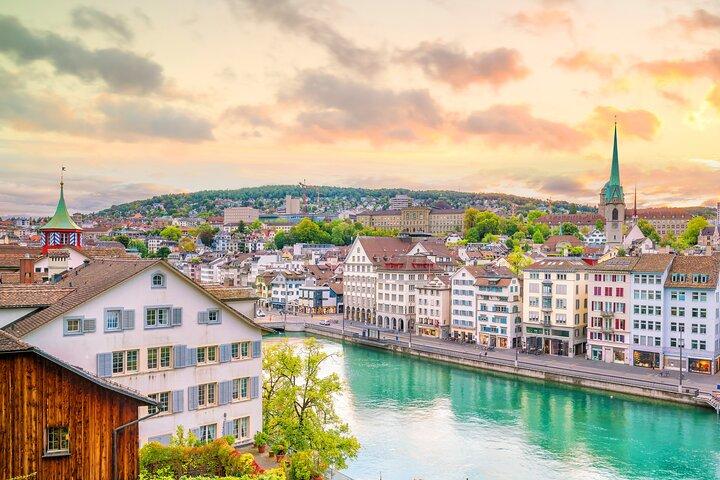 Private transfer from Interlaken to Zurich, 2h stop in Lucerne