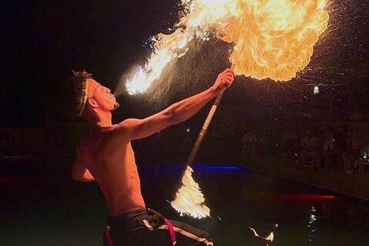 Agafay Desert Experience: Camel Ride, Dinner, music & Fire Show