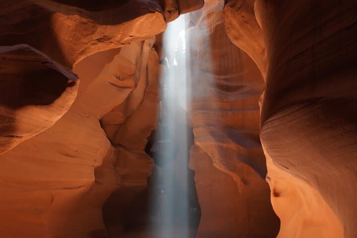 Both Upper and Lower Antelope Canyon Tours - Arizona Tours