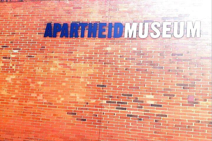 Museo del Apartheid,Visita guiada de Johannesburgo y Soweto