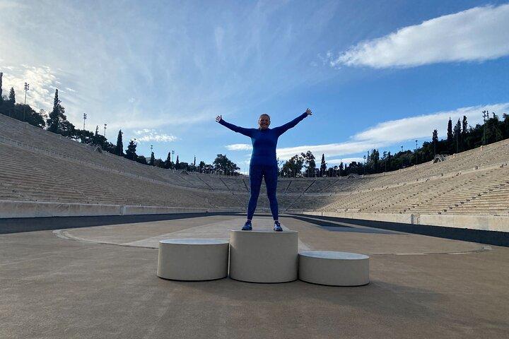 Mit einem Personal Trainer durch die Geschichte Athens laufen