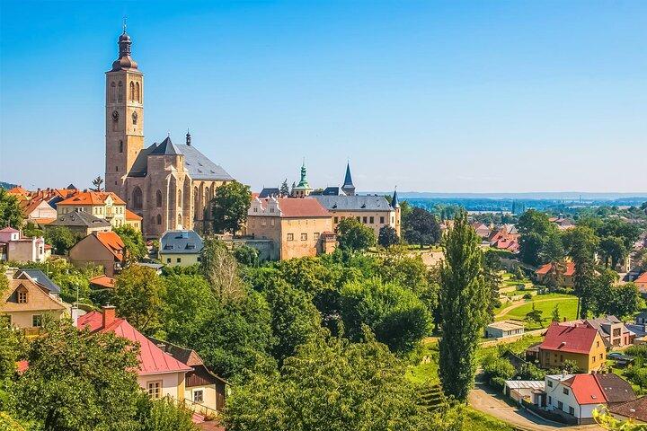 Découvrez Kutná Hora dans une voiture de luxe privée