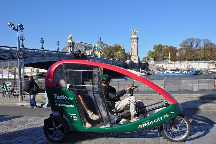 The Best of Paris in Private Rickshaw bike
