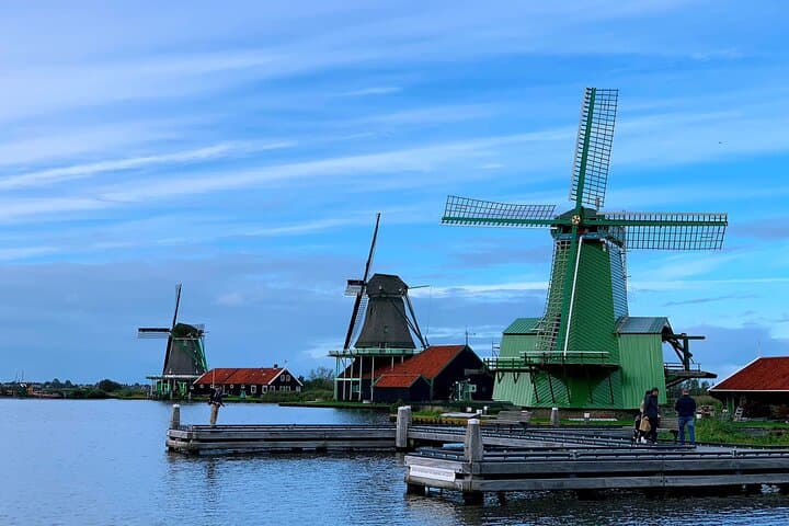 Zaanse Schans, Lego Village, Giethoorn Day Tour Incl. Boat Cruise