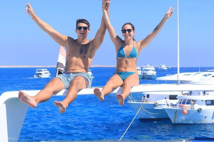 Sharm El-Sheikh : Ras Mohamed & White Island シュノーケリングトリップ