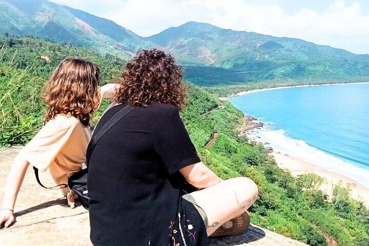 Golden Hand Bridge da Hue, Da Nang, Hoi An di Mr T Easy Rider