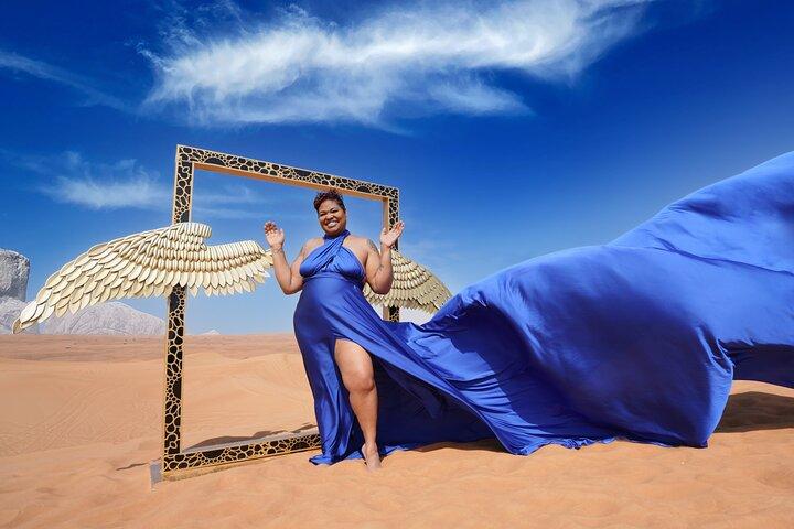 Dubai Desert Flying Dress Fotografie- en videotour