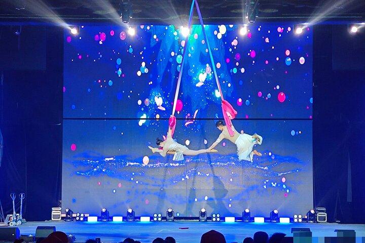 Beijing Acrobatic Show at Regal Palace Theatre (Qin Le Gong)