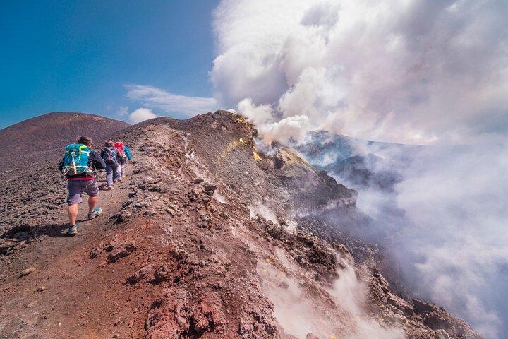 Etna in Jeep con pranzo incluso