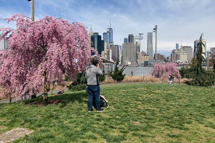Brooklyn Bridge Waterfront Guided Bike Tour