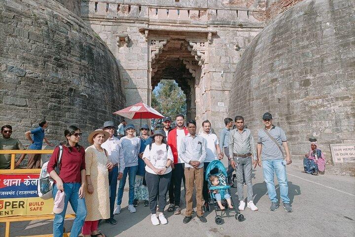 Udaipur a Kumbhalgarh e Ranakpur Tour de dia inteiro com almoço
